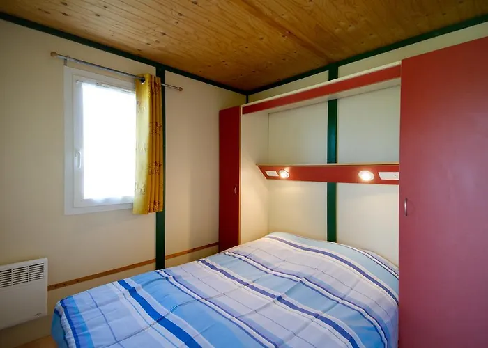 Le Bourdieu Semesterpark